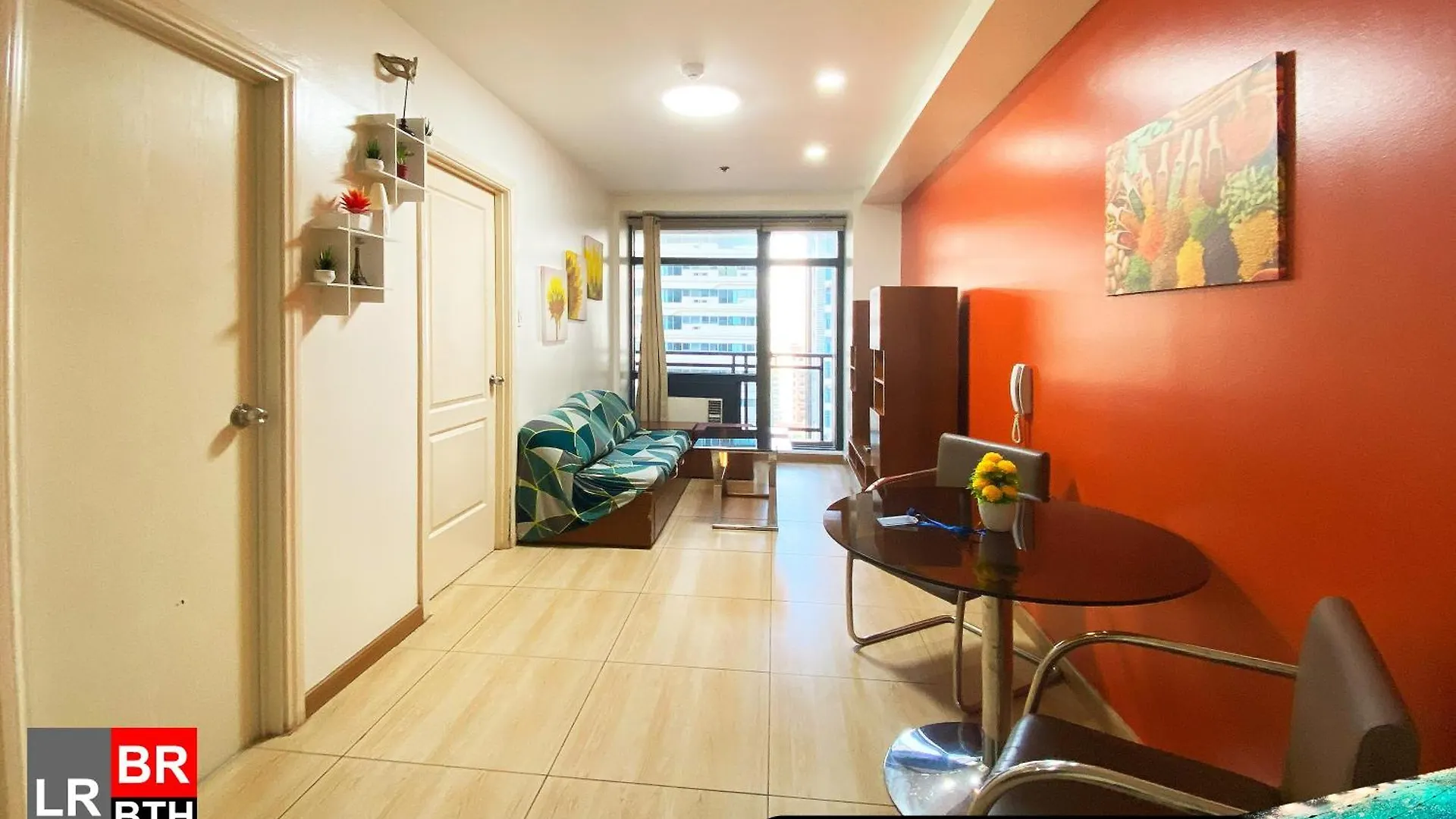 Gramercy Residences 1 Bed City View With Balcony 马卡蒂 3*,  菲律宾