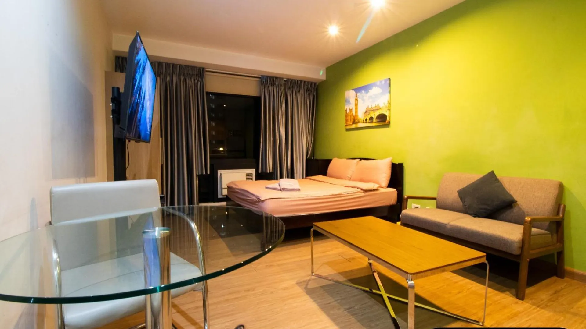 Gramercy Residences 1 Bed City View With Balcony Makati City Philippines